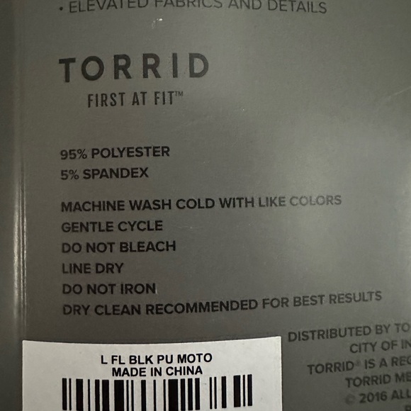 NWT Torrid Faux Leather Full Length Leggings - Picture 6 of 9